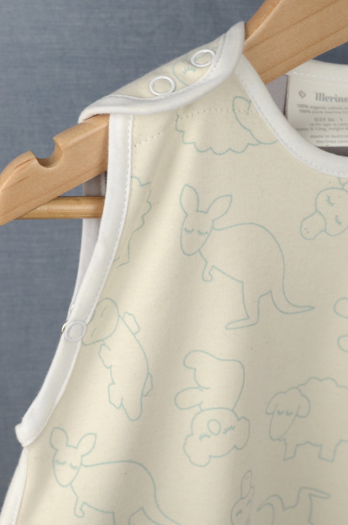 Merino + Organic Cotton Toddler Sleeping Bag - Mint Sleepy Animals - Merineo